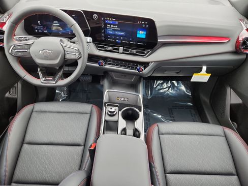 New 2026 Chevrolet Equinox RS w/ Convenience Package III AWD/4WD image 9