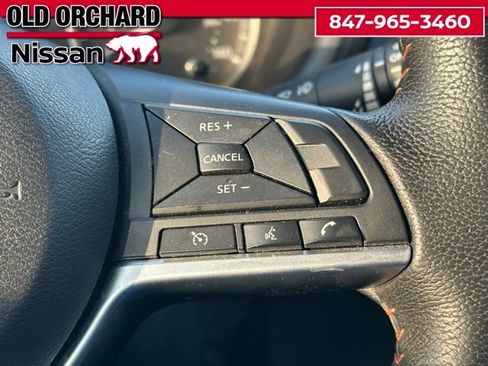 Used 2020 Nissan Kicks SR image 20