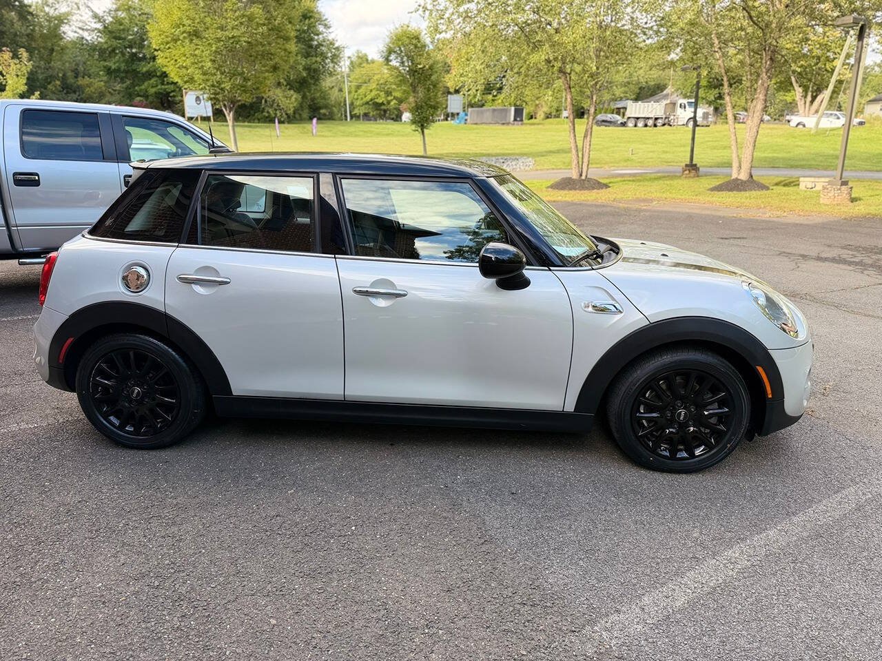Used 2016 MINI Cooper S FWD image 6