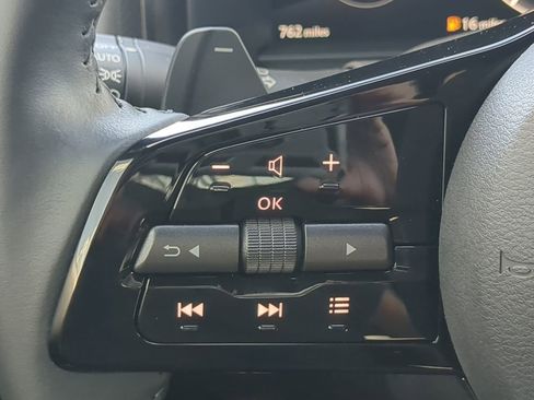 Used 2024 Nissan Z Sport w/ Floor Mat Package image 21