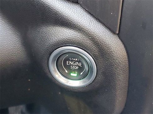 Certified 2021 GMC Sierra 1500 AT4 w/ AT4 Value Package image 26