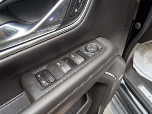 Used 2021 Chevrolet Tahoe LT AWD/4WD image 18