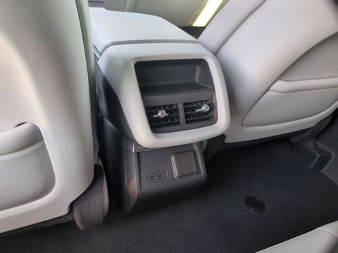 Certified 2024 Cadillac Lyriq Sport AWD/4WD image 22