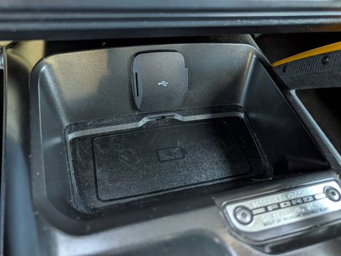 Used 2022 Ford Bronco Badlands image 20