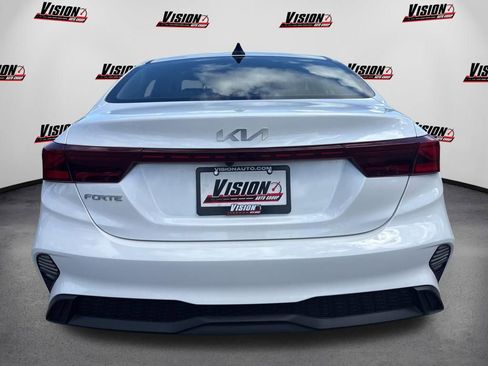 Used 2023 Kia Forte LXS FWD image 6