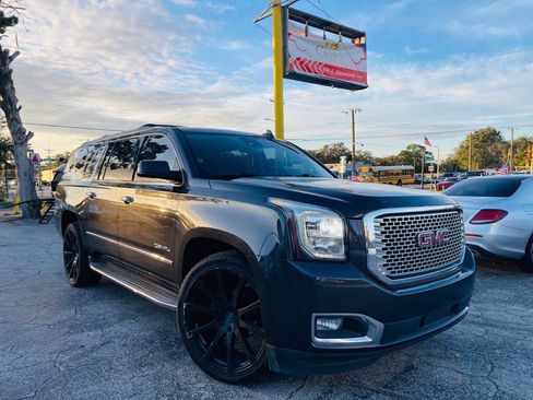 Used 2016 GMC Yukon XL Denali w/ Open Road Package image 36