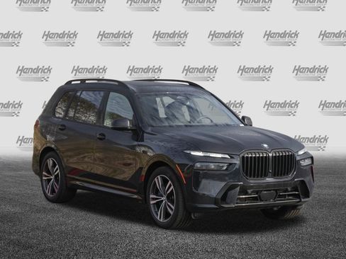 Certified 2026 BMW X7 xDrive40i image 2
