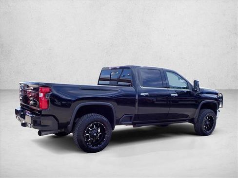 Used 2022 Chevrolet Silverado 2500 LTZ w/ LTZ Texas Edition image 4