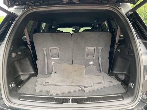 Used 2023 Jeep Grand Cherokee L Laredo RWD image 31