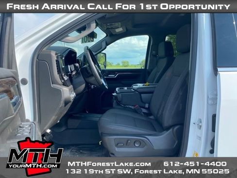 Used 2024 GMC Sierra 2500 SLE w/ SLE Value Package AWD/4WD image 10