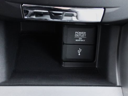 Used 2013 Honda Accord LX image 38