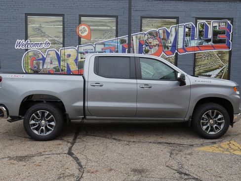 New 2026 Chevrolet Silverado 1500 LT AWD/4WD image 32