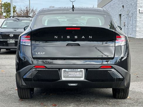 New 2026 Nissan Leaf SV+ w/ Floor Mat Package (SV+) image 5