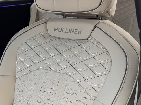 New 2026 Bentley Flying Spur Mulliner image 5