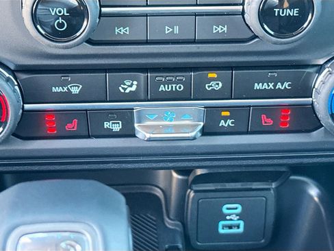 New 2025 Ford Bronco Big Bend image 27