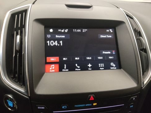 Used 2018 Ford Edge Titanium w/ Equipment Group 302A image 25