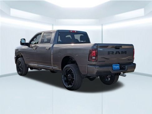 New 2026 RAM 2500 Big Horn AWD/4WD image 3