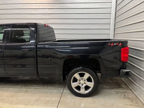 Used 2018 Chevrolet Silverado 1500 LT w/ All Star Edition AWD/4WD image 7