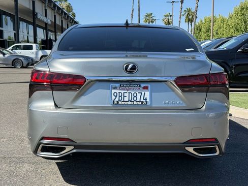 Used 2022 Lexus LS 500 w/ Interior Upgrade Package RWD image 18