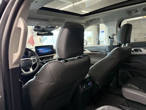 New 2026 Ford Explorer Active w/ Active Comfort Package AWD/4WD image 20