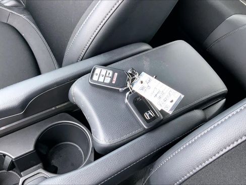 Used 2020 Honda Civic Sport image 14