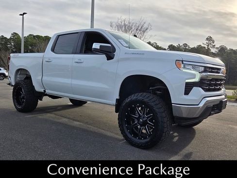 Used 2025 Chevrolet Silverado 1500 LT image 16