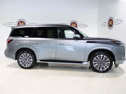 Used 2025 INFINITI QX80 Sensory AWD/4WD image 5