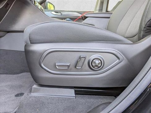 New 2025 Jeep Grand Cherokee Laredo X w/ Luxury Tech Group I image 11