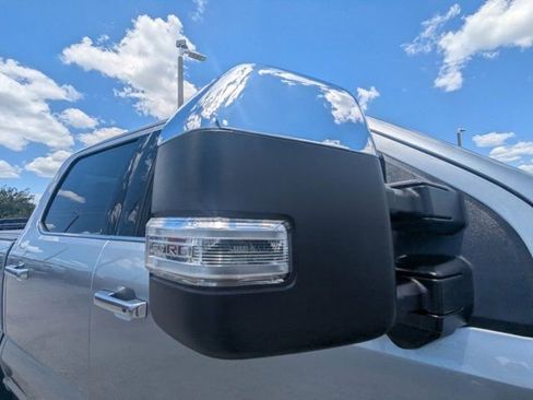 Used 2024 Ford F350 Limited w/ FX4 Off-Road Package AWD/4WD image 75