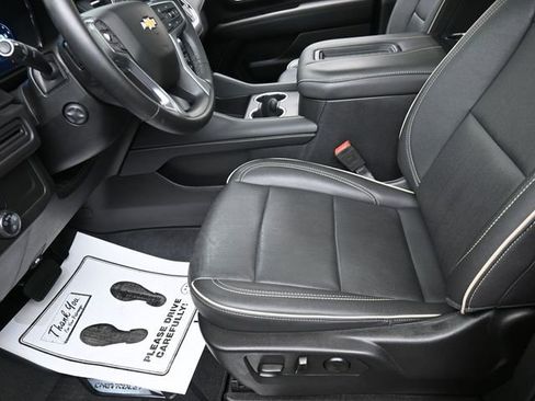 Used 2024 Chevrolet Tahoe Premier image 15