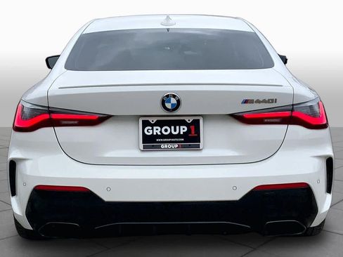Used 2022 BMW M440i Coupe w/ Premium Package RWD image 5