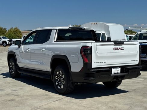 Used 2026 GMC Sierra EV Elevation image 12