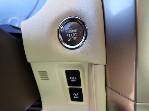 Used 2013 Lexus GX 460 Premium image 25