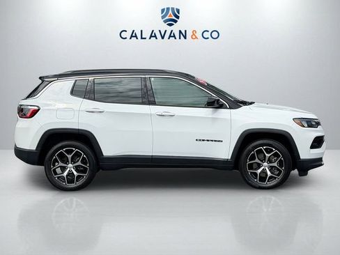 Used 2024 Jeep Compass Limited AWD/4WD image 8