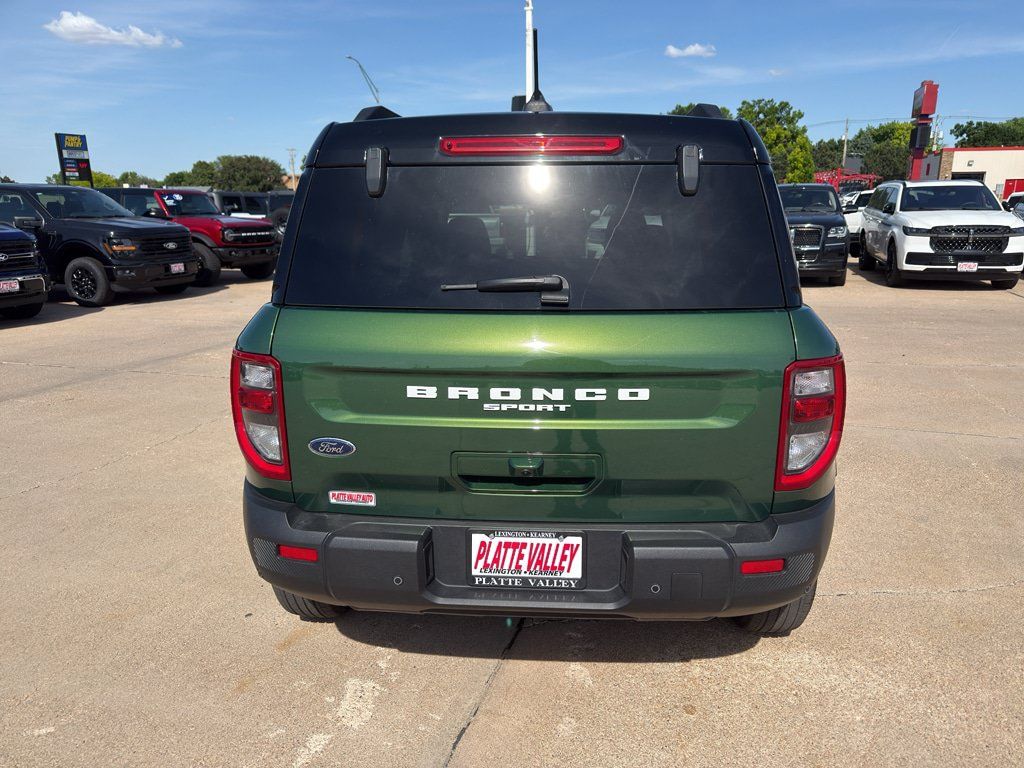 Used 2025 Ford Bronco Sport Outer Banks w/ Outer Banks Tech Package+ AWD/4WD image 5