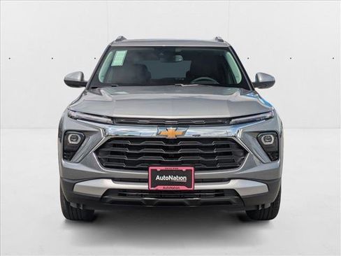 New 2026 Chevrolet TrailBlazer LT w/ Convenience Package image 8