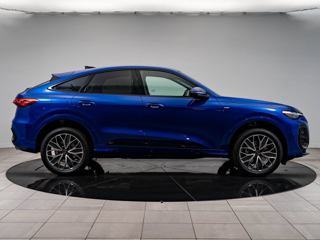 New 2026 Audi Q5 Premium Plus AWD/4WD image 11