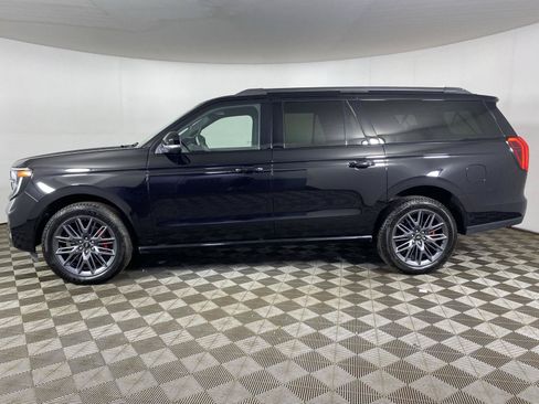 Used 2025 Ford Expedition Max Platinum w/ Stealth Performance Package AWD/4WD image 4