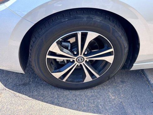 Used 2023 Nissan Sentra SV FWD image 6