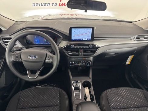 New 2026 Ford Escape Active image 9