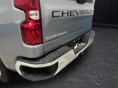 Used 2025 Chevrolet Silverado 1500 LT image 34