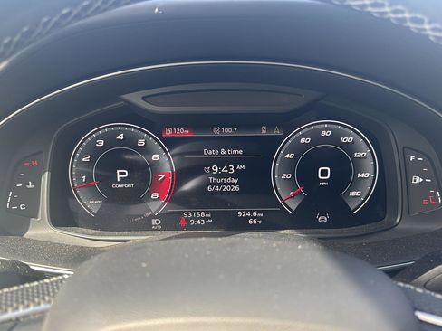 Used 2021 Audi SQ7 Premium Plus w/ Executive Package AWD/4WD image 14