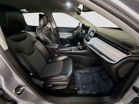 Used 2022 Jeep Compass Latitude w/ Convenience Group image 29