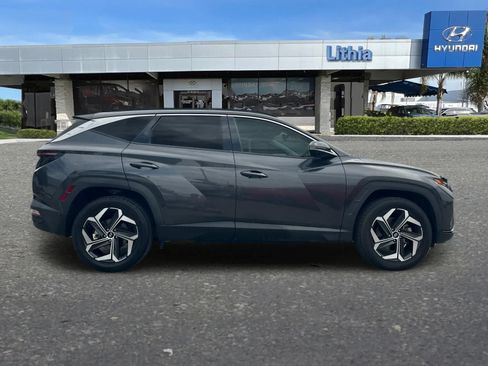Used 2022 Hyundai Tucson Limited AWD/4WD image 9