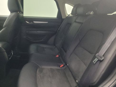 Used 2017 MAZDA CX-5 Touring w/ Preferred Equipment Package FWD image 18