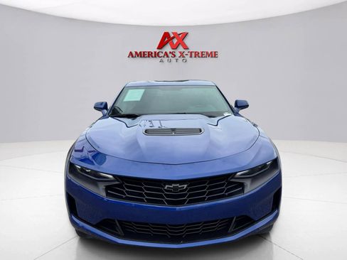 Used 2023 Chevrolet Camaro LT w/ Technology Package RWD image 9