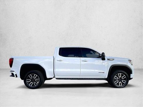Certified 2025 GMC Sierra 1500 AT4 w/ AT4 Premium Package image 5
