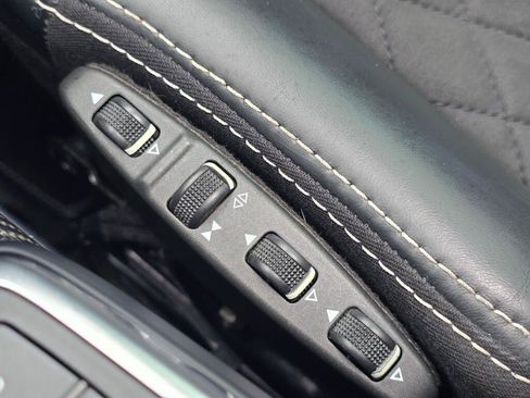 Used 2018 Mercedes-Benz G 550 Squared image 60