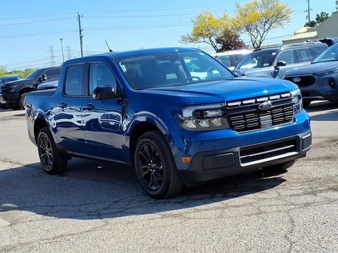 Used 2023 Ford Maverick Lariat w/ Lariat Luxury Package AWD/4WD image 7