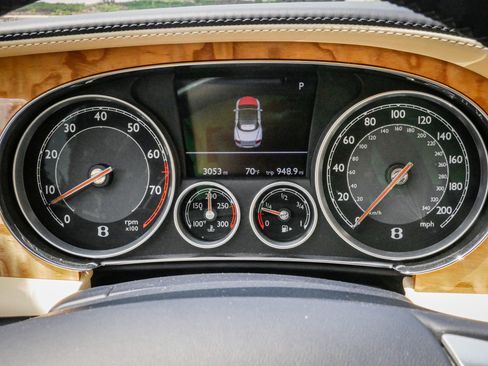 Used 2015 Bentley Continental GT V8 S image 21